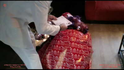 Emme, ma sain oma jõulukingituse karvane blond emakene ämm suure tagumikuga hullult riista järele